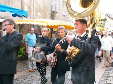 D&eacute;ambulation New Orleans Society